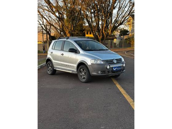 VOLKSWAGEN CROSSFOX 1.6 MI FLEX 8V 4P MANUAL